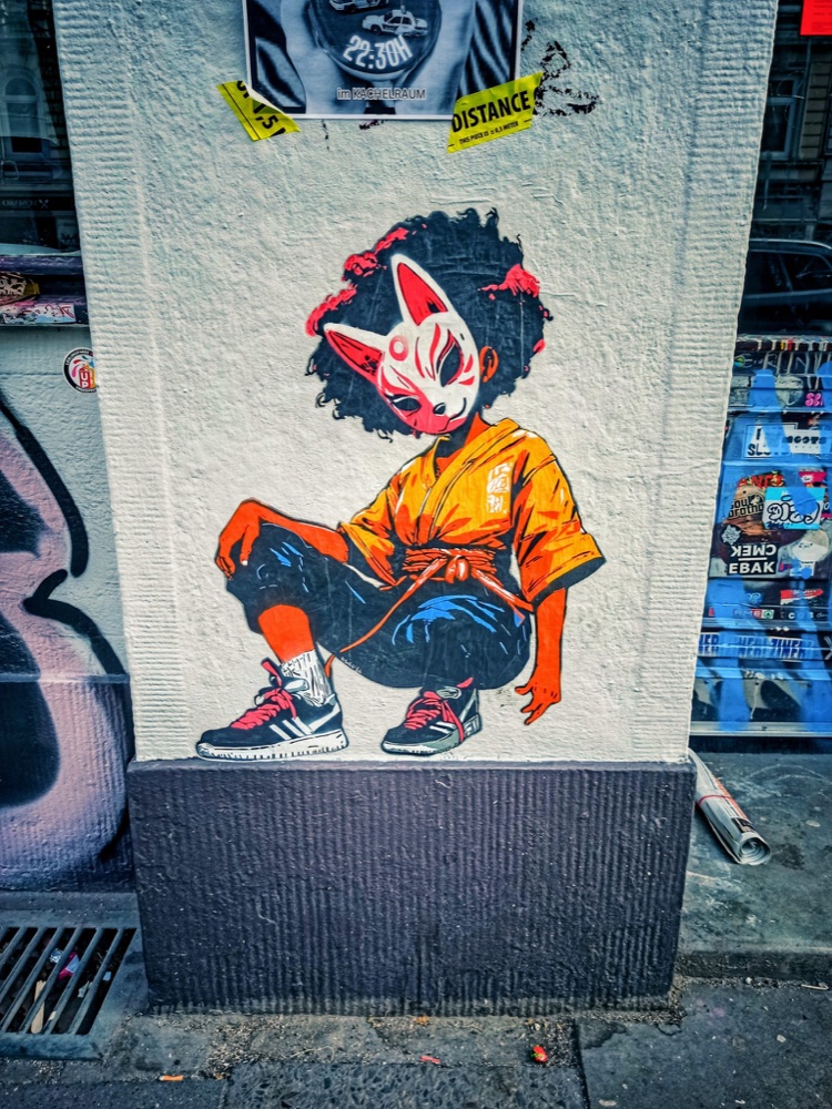 Kitsune Squat, paste-up on a Hamburg wall